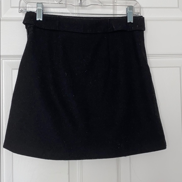 Top Shop black felt skirt - Picture 2 of 3